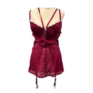 Honeylove NWT Burgandy  lacy Chemise Size 3x/4x